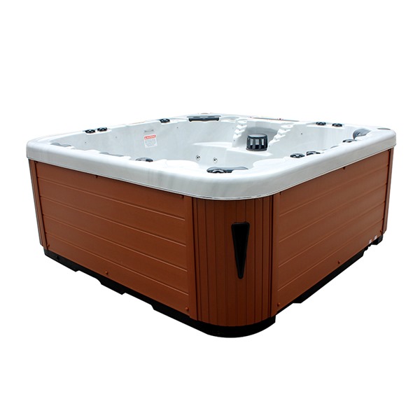 Hot tub for 6 - 7 people